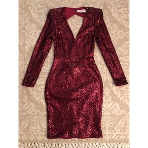 Fame and Partners sequin cocktail dress! Size: 2